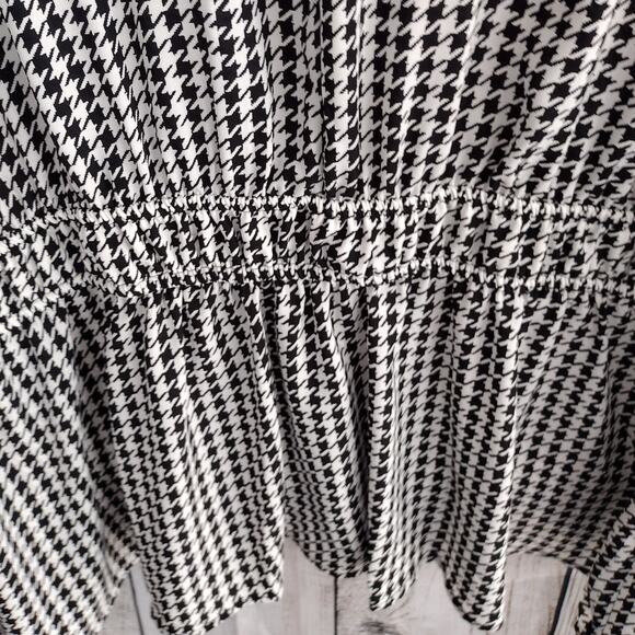 Lane Bryant Black & White Houndstooth VNeck Long Sleeve Peplum Blouse 22 3X Plus - Picture 8 of 13